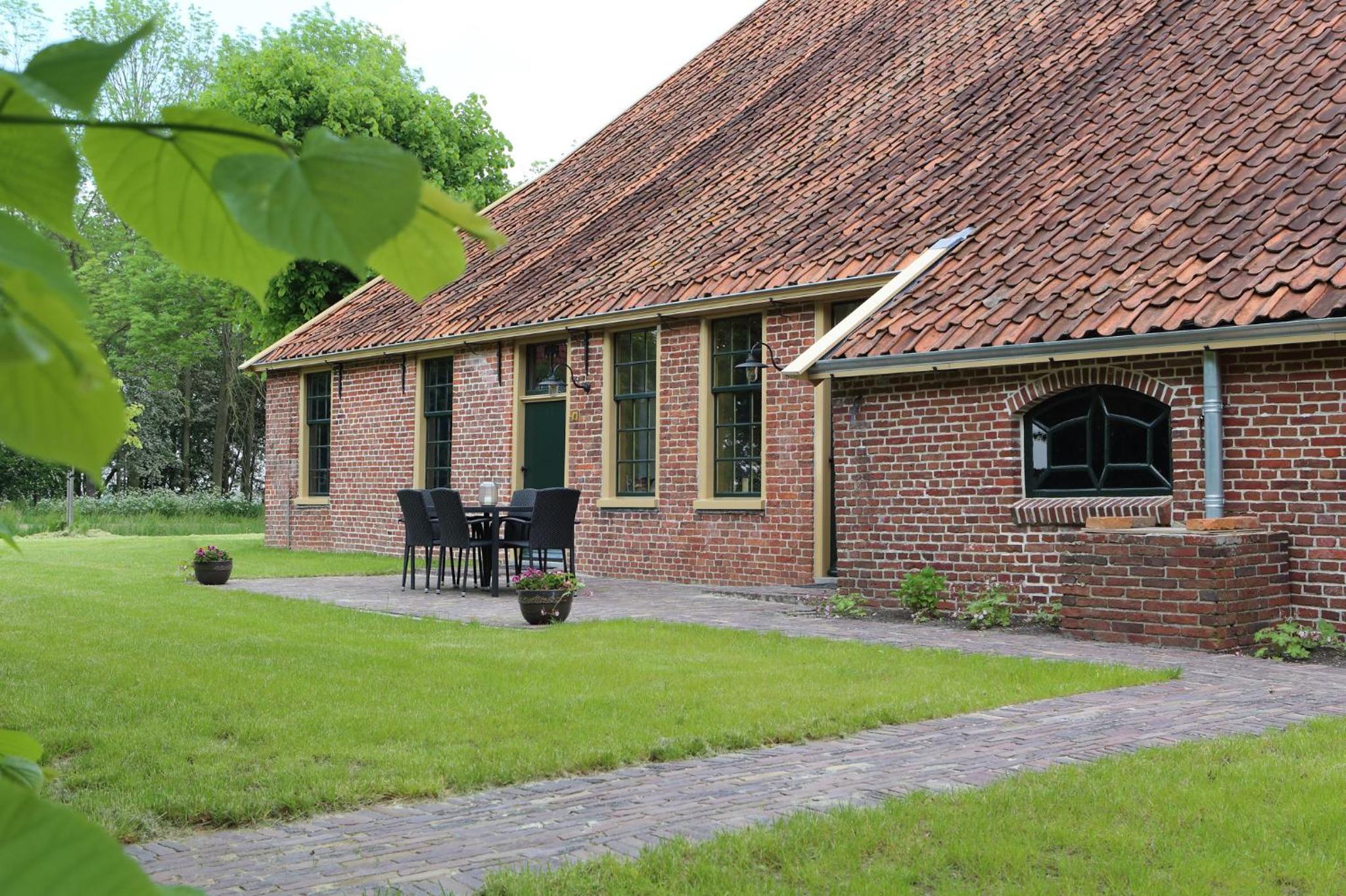 Photo 27