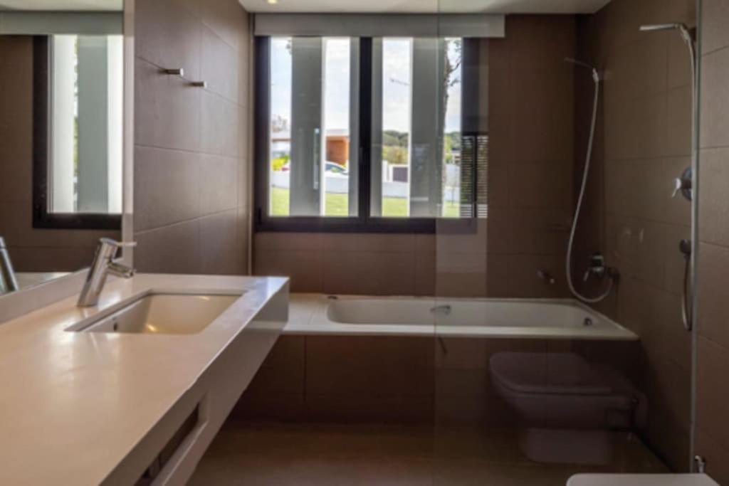 Luxury Golf Villa in Camiral Resort Area near Girona