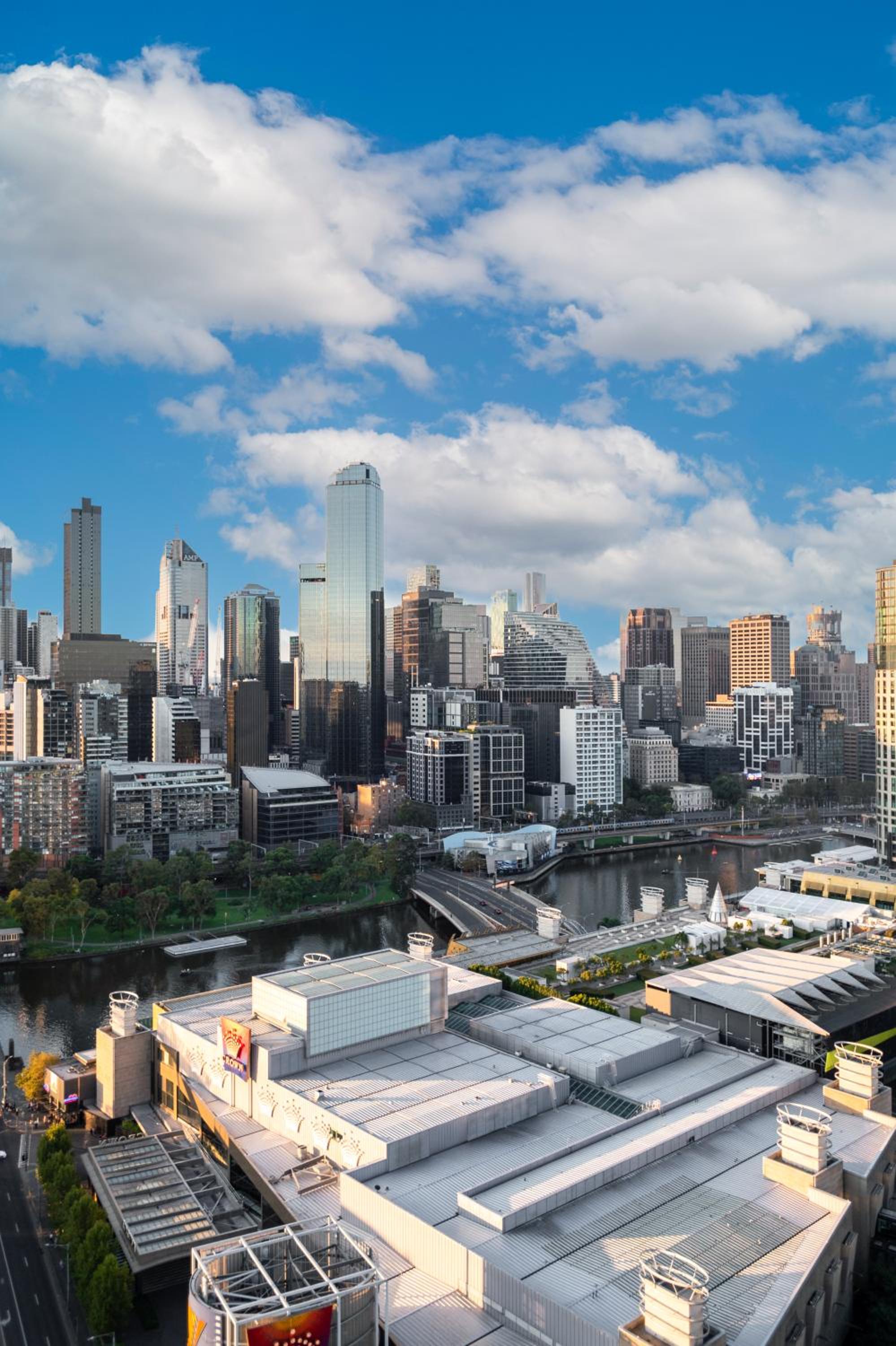 Hotel Jade Resorts Melbourne - Image 1