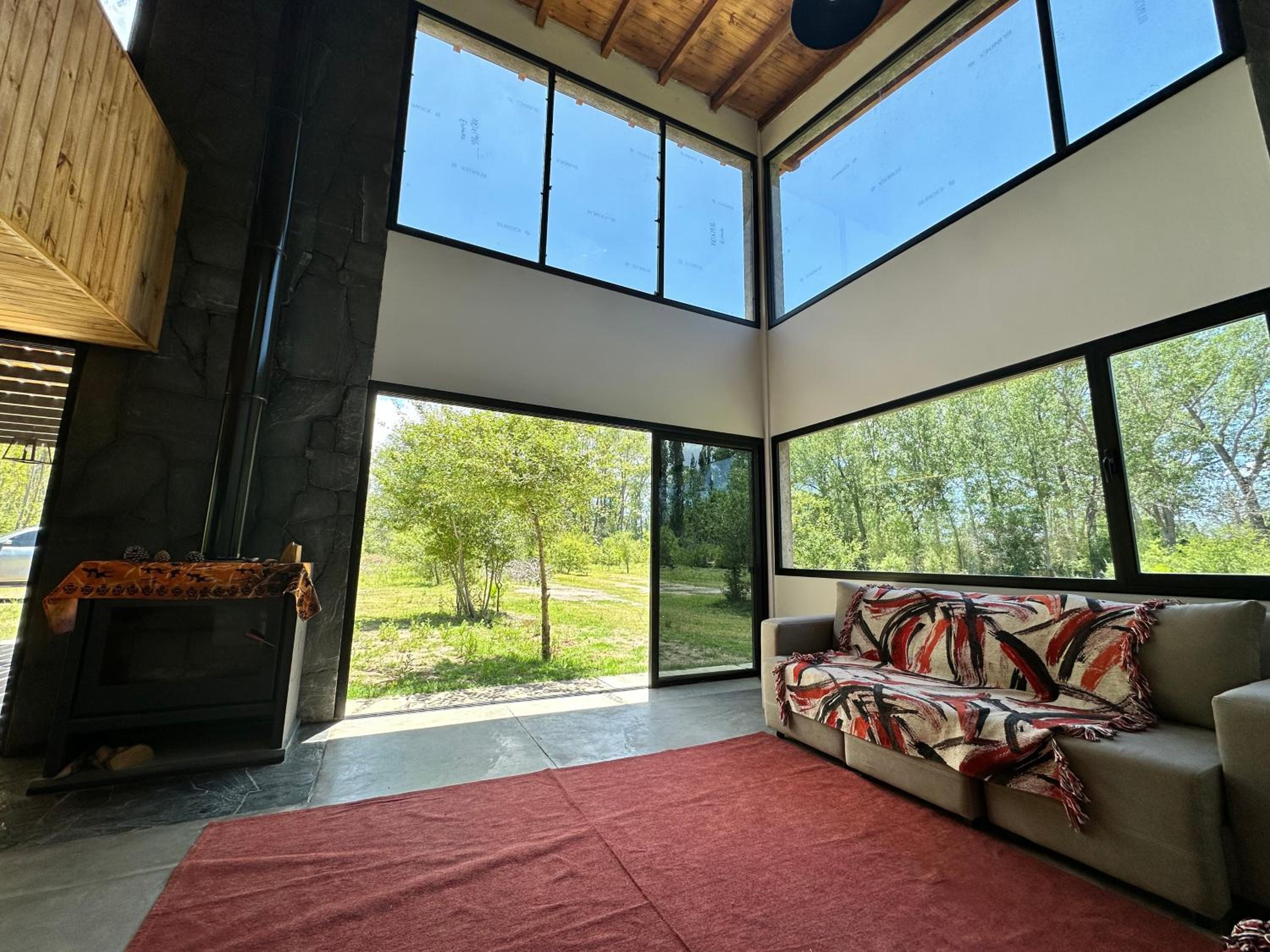 Chalet San Rafael (Villa 25 de Mayo)