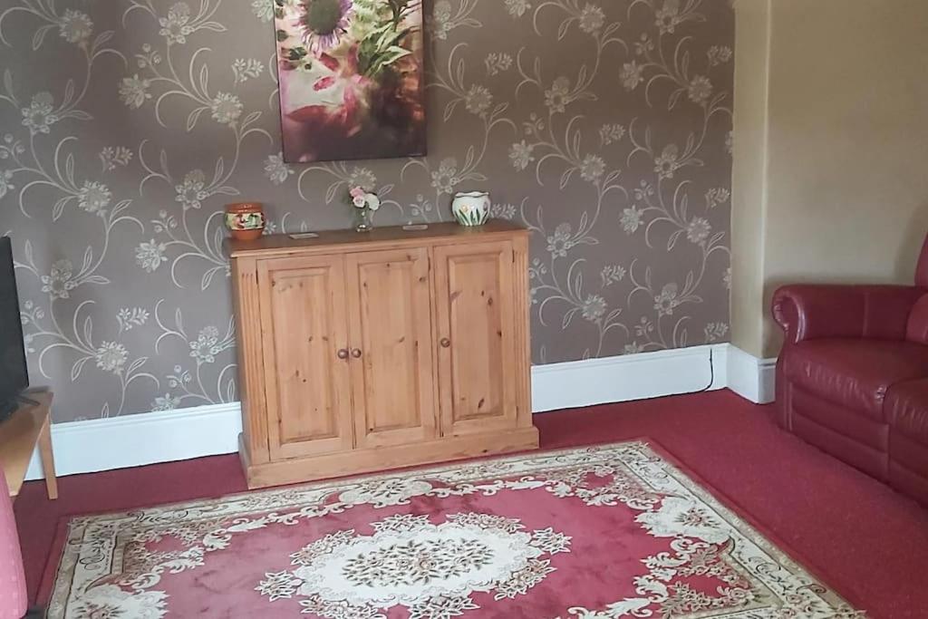 Country Mansion - Private Annexe