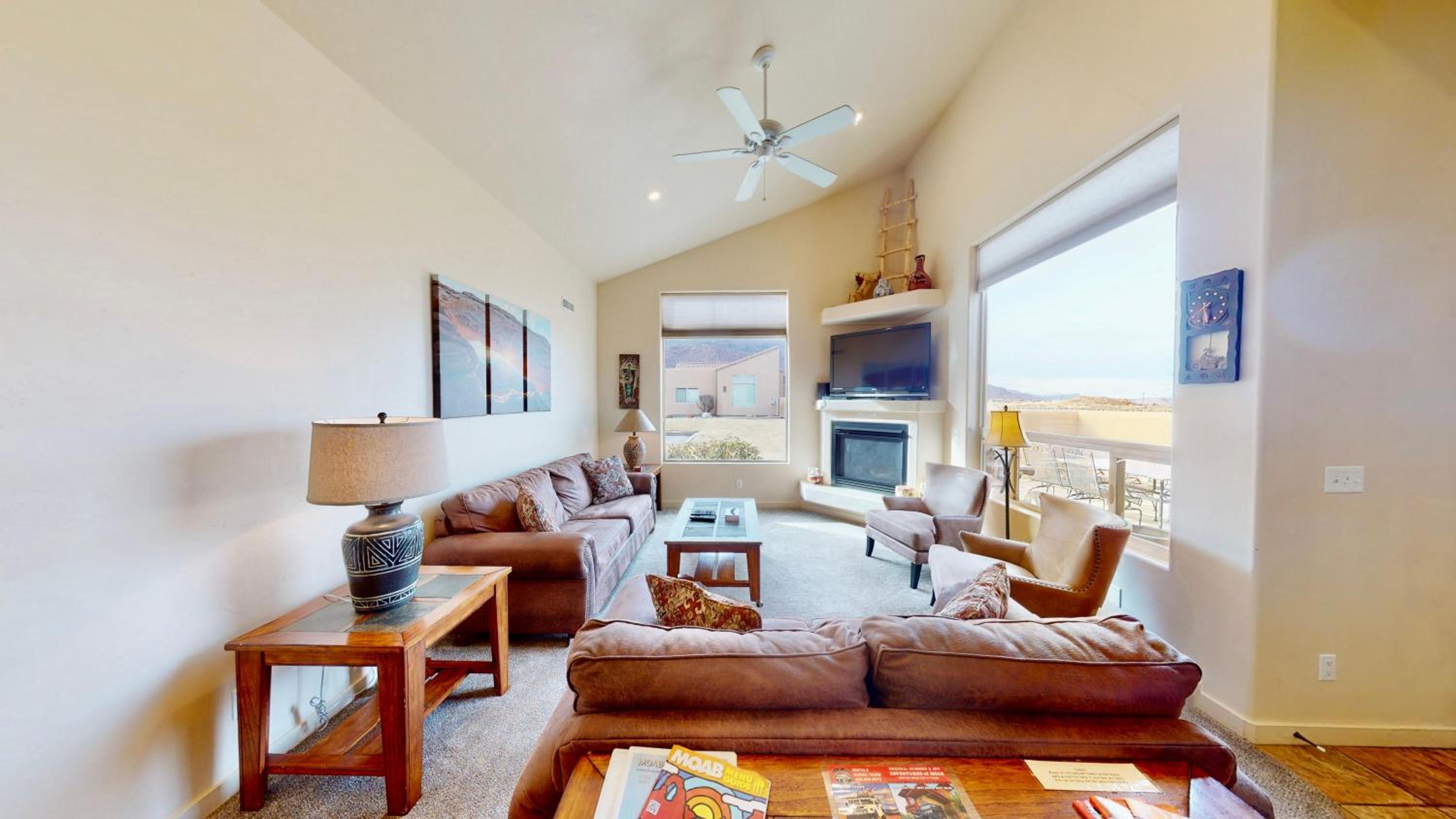 Robert's Roost #W4 view 3