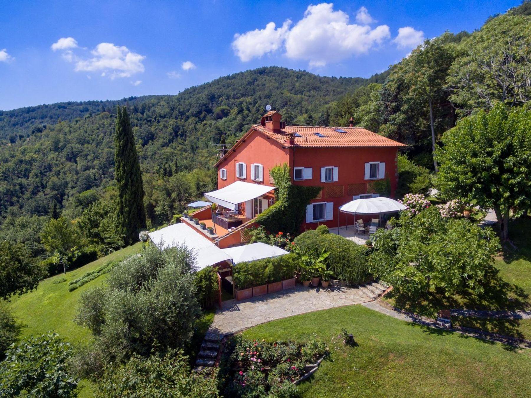 Villa-Napoleone-near-Florence-with-pool