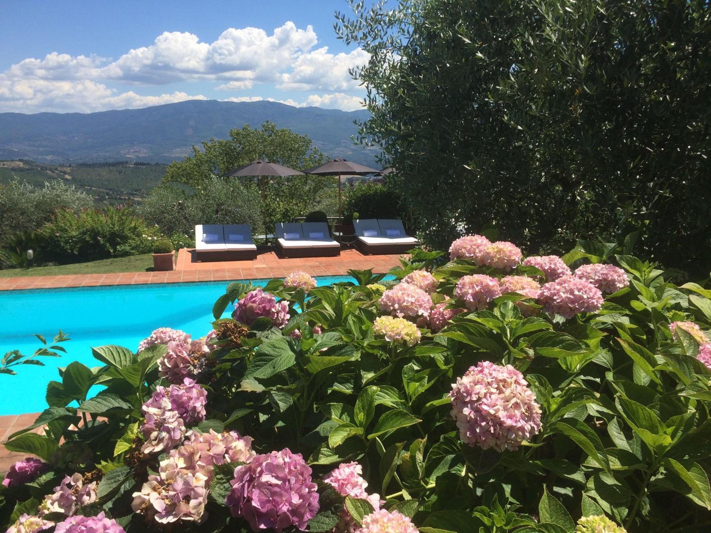 Villa-Napoleone-near-Florence-with-pool