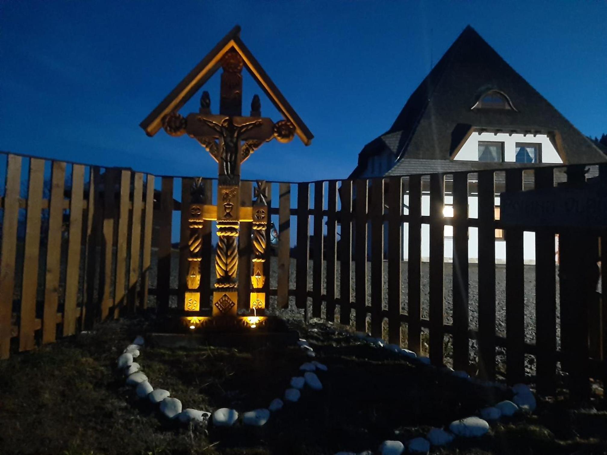 Photo 19