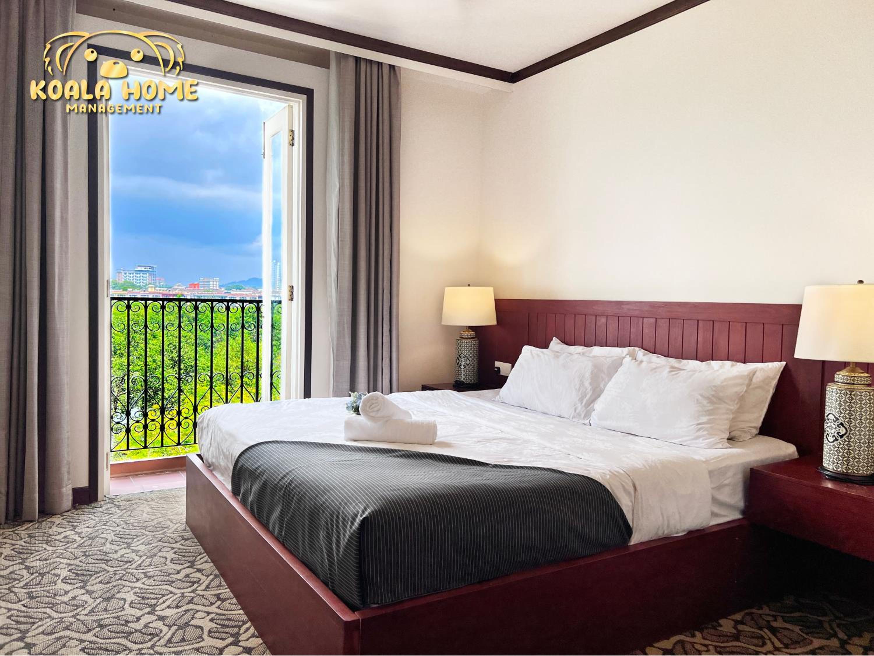 Riviera Hotel by Owner photo 1