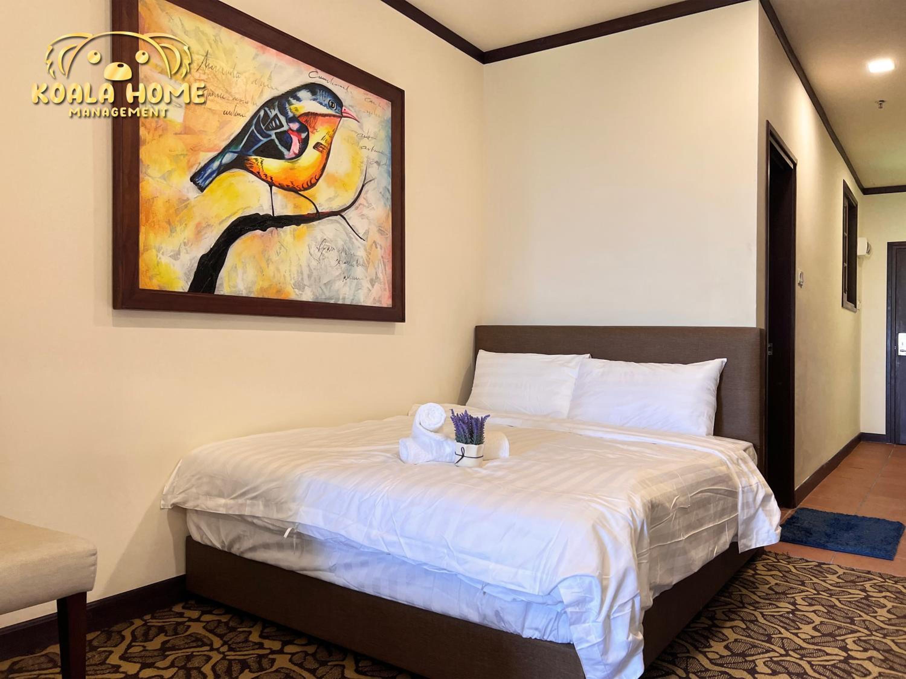Riviera Hotel by Owner photo 5