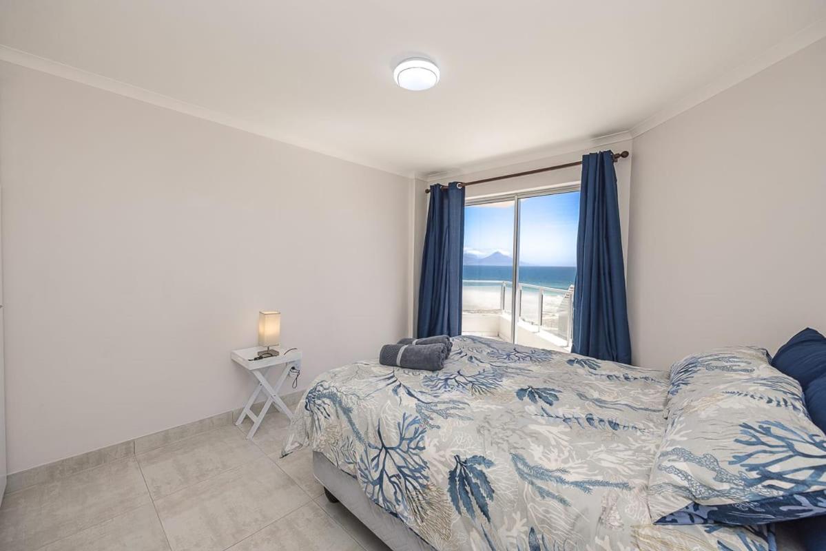 Blouberg Pearl view 4