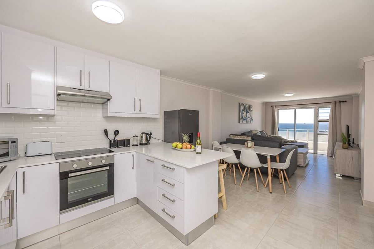 Blouberg Pearl view 3