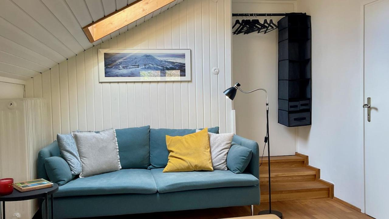 Quiet 2 room garden loft with terrace