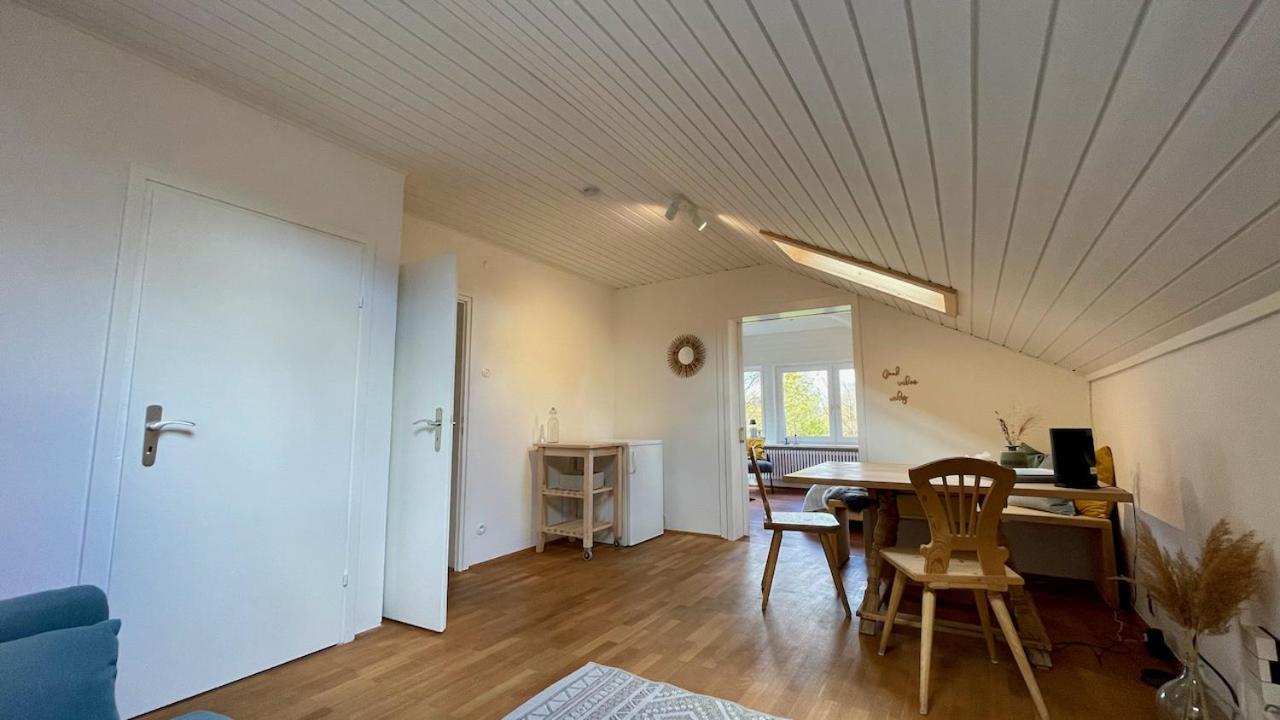 Quiet 2 room garden loft with terrace
