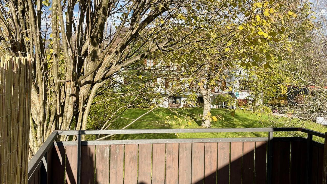 Quiet 2 room garden loft with terrace