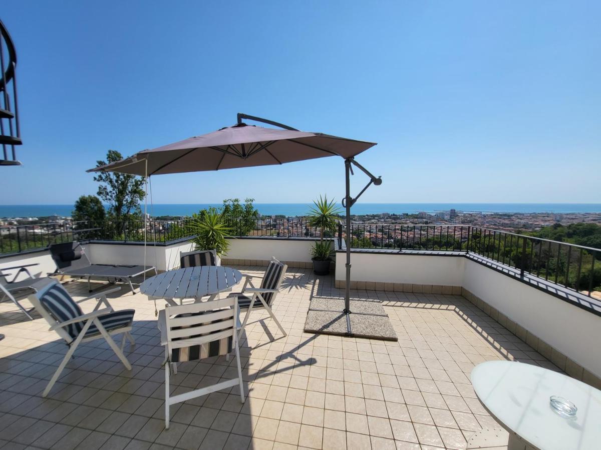 Villa Lida Apartment in collina con ampio terrazzo vista mare, photo 16