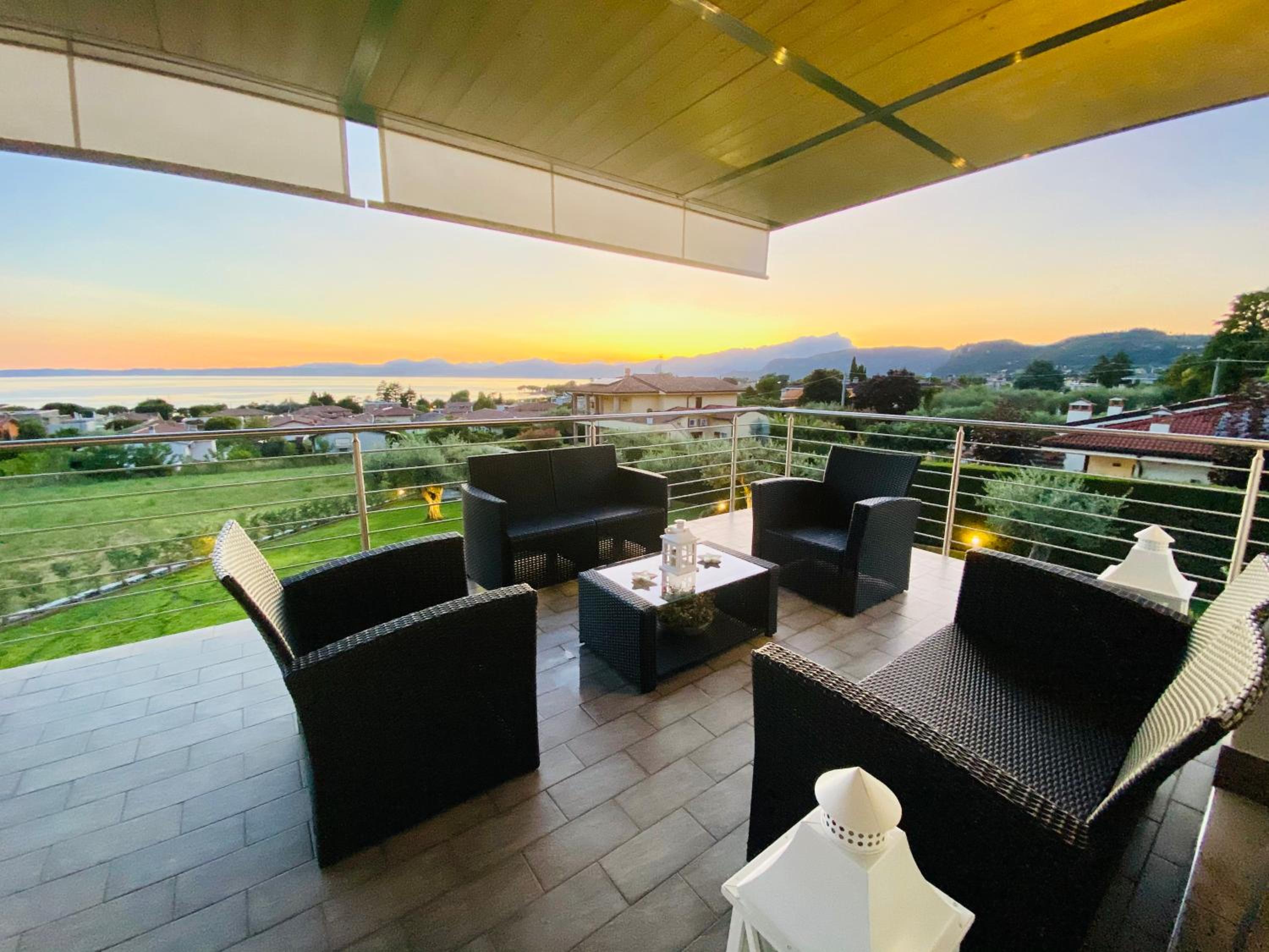 LHV Garda Lake - Private POOL and SPA view 2