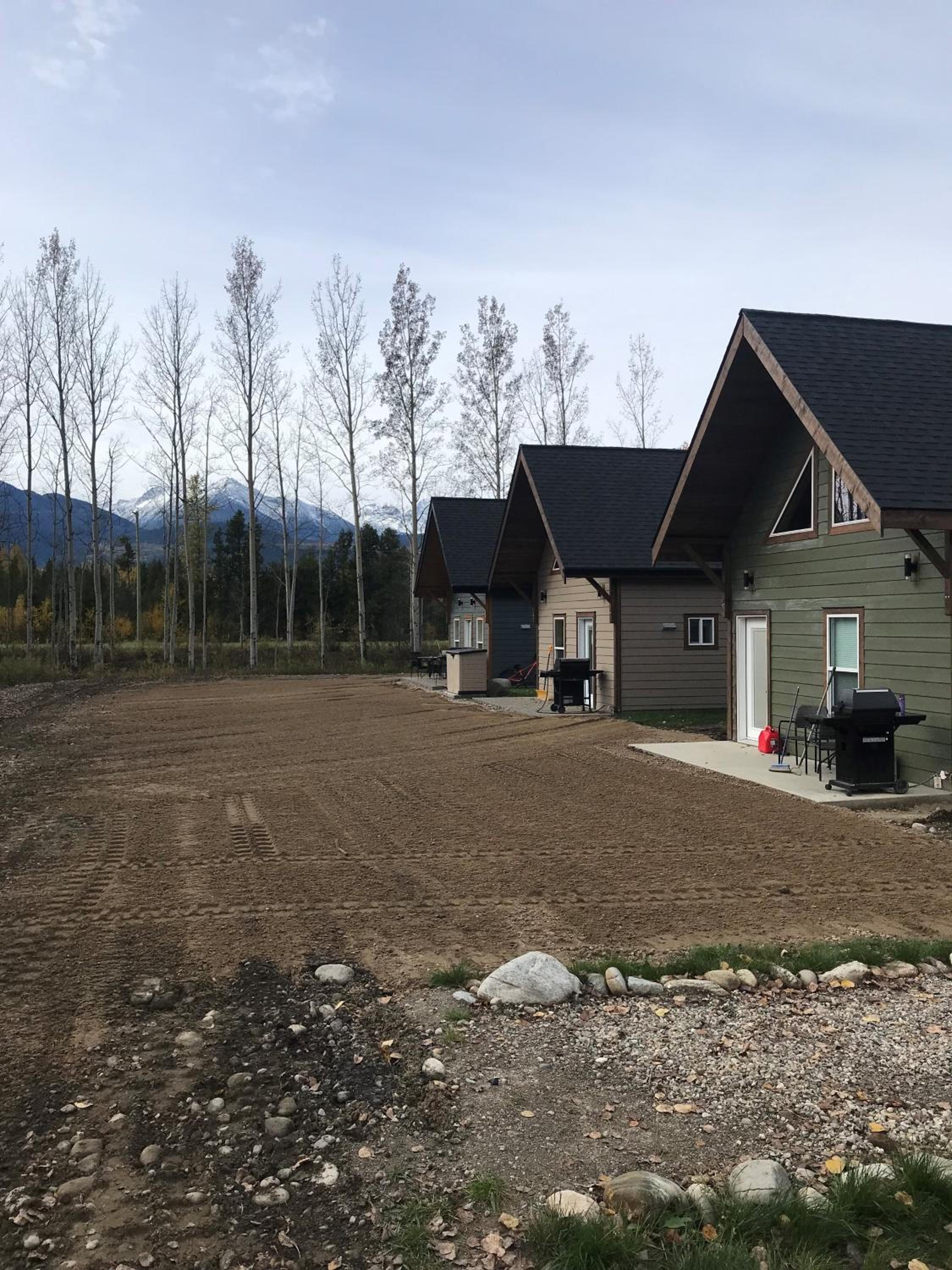 Cougar Mountain Lodge and Resort Cabin Rentals view 2