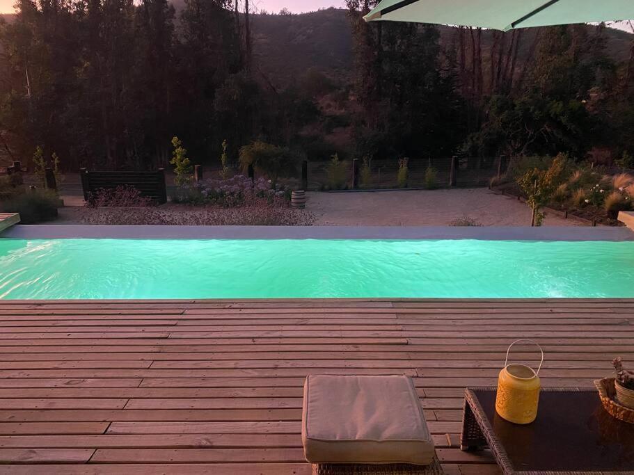 Casa con Piscina y terrazas