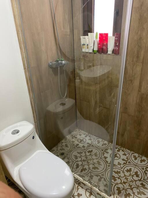 Casa con Piscina y terrazas