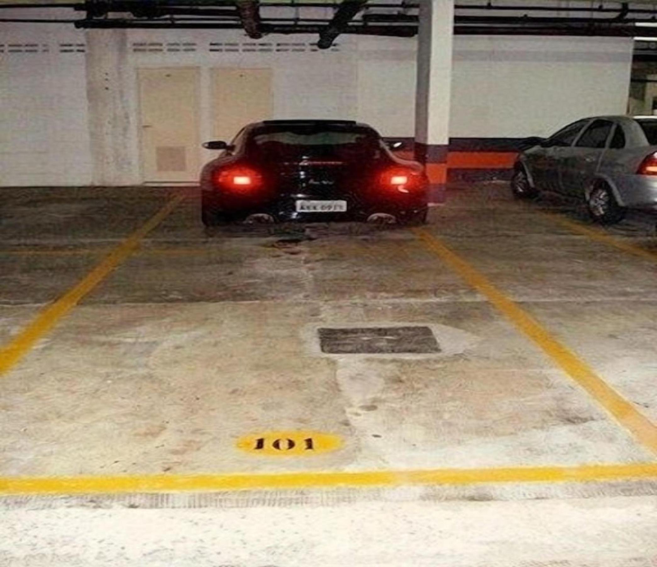 Locação Temporada - Condomínio Praia do Arpoador