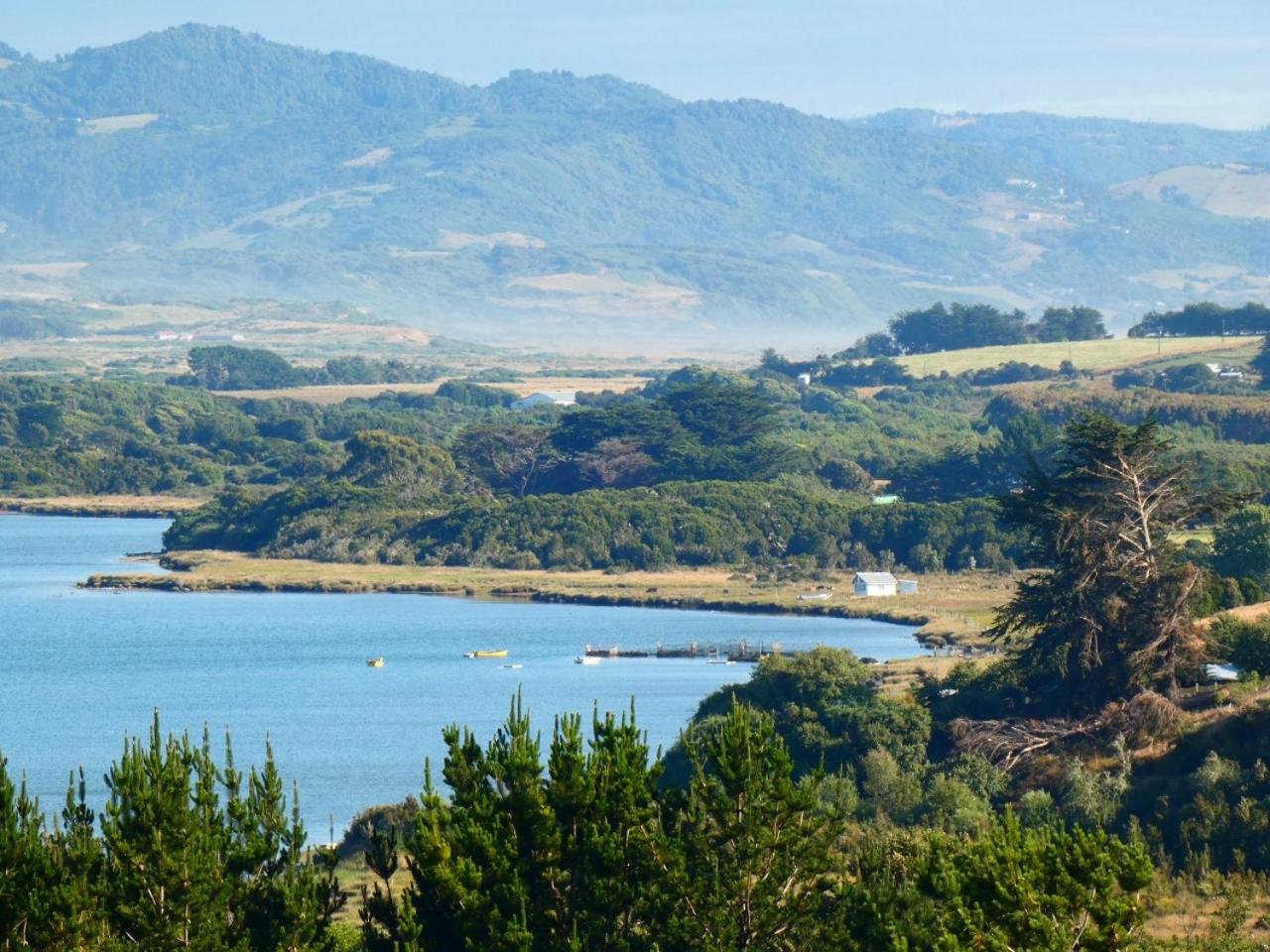 Cabaña de campo con vista al mar