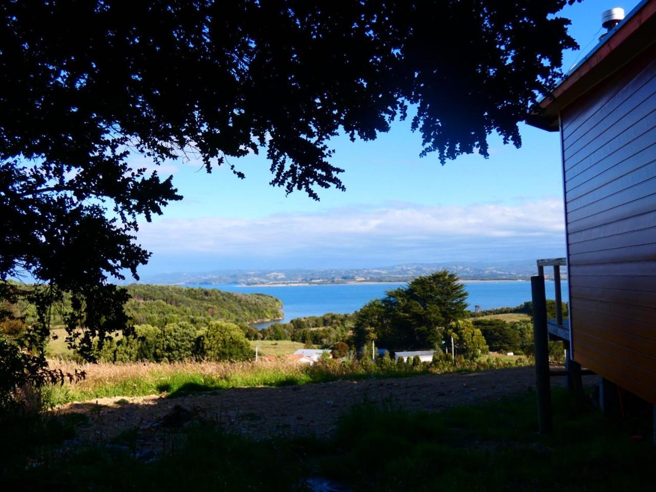 Cabaña de campo con vista al mar