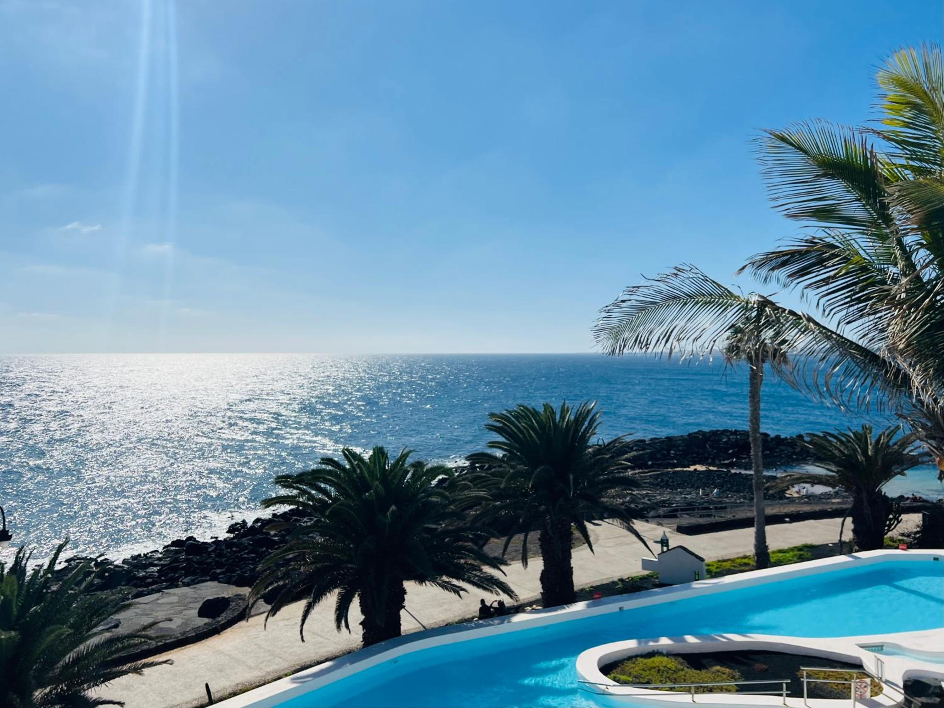penthouse over the sea photo 5