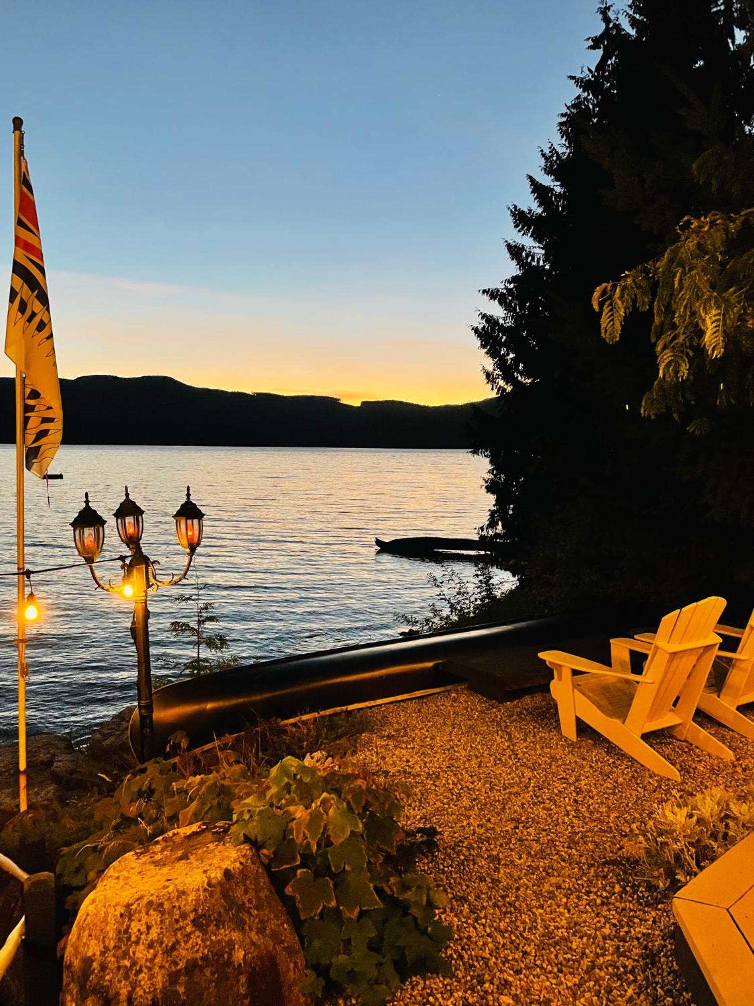 The Tuwanek Bed and Breakfast