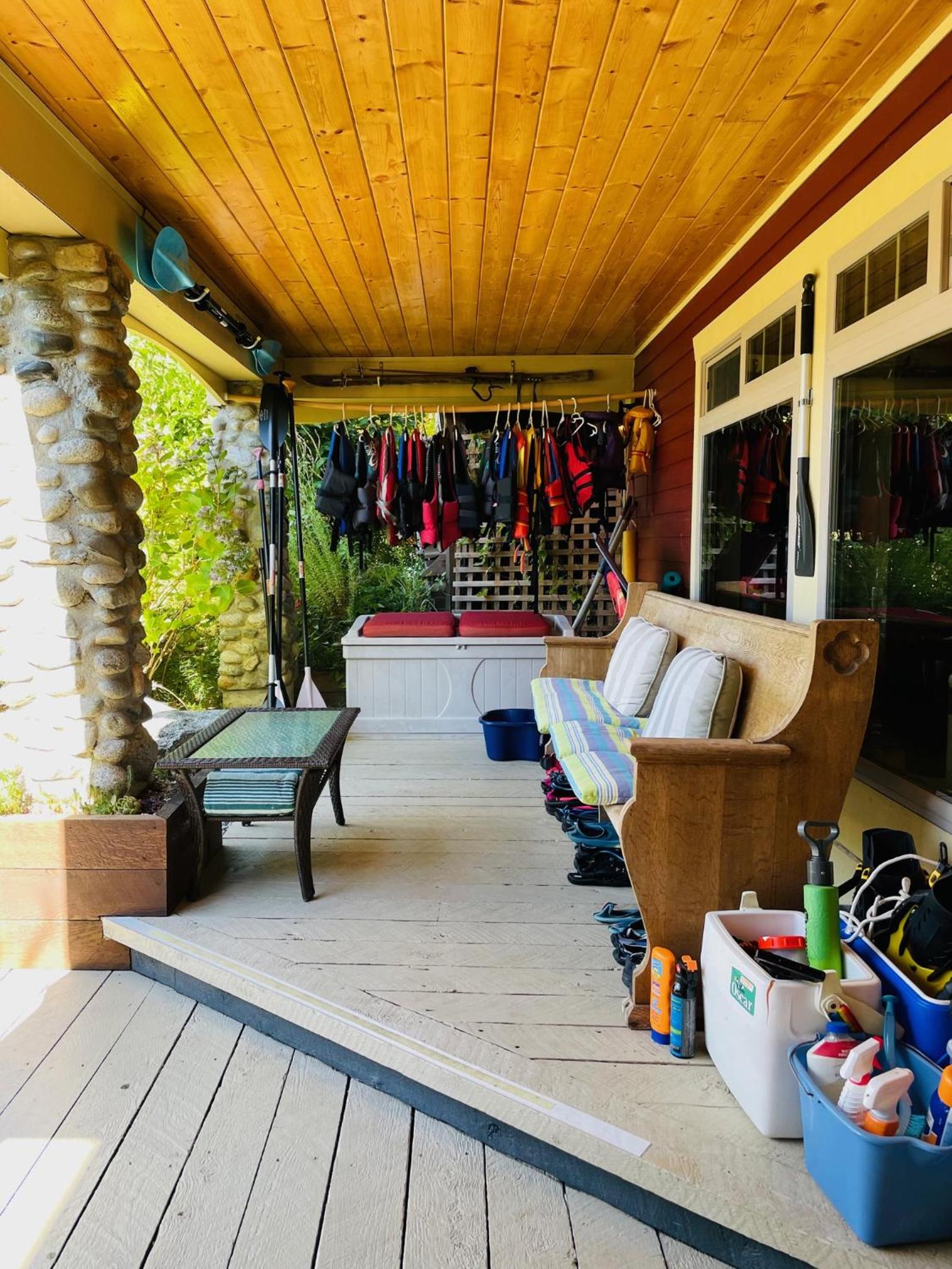 The Tuwanek Bed and Breakfast