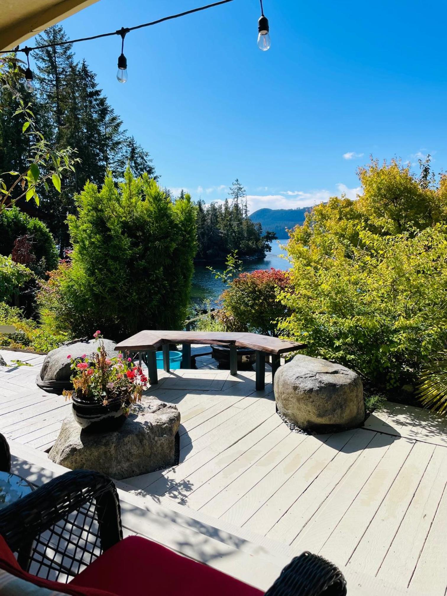 The Tuwanek Bed and Breakfast