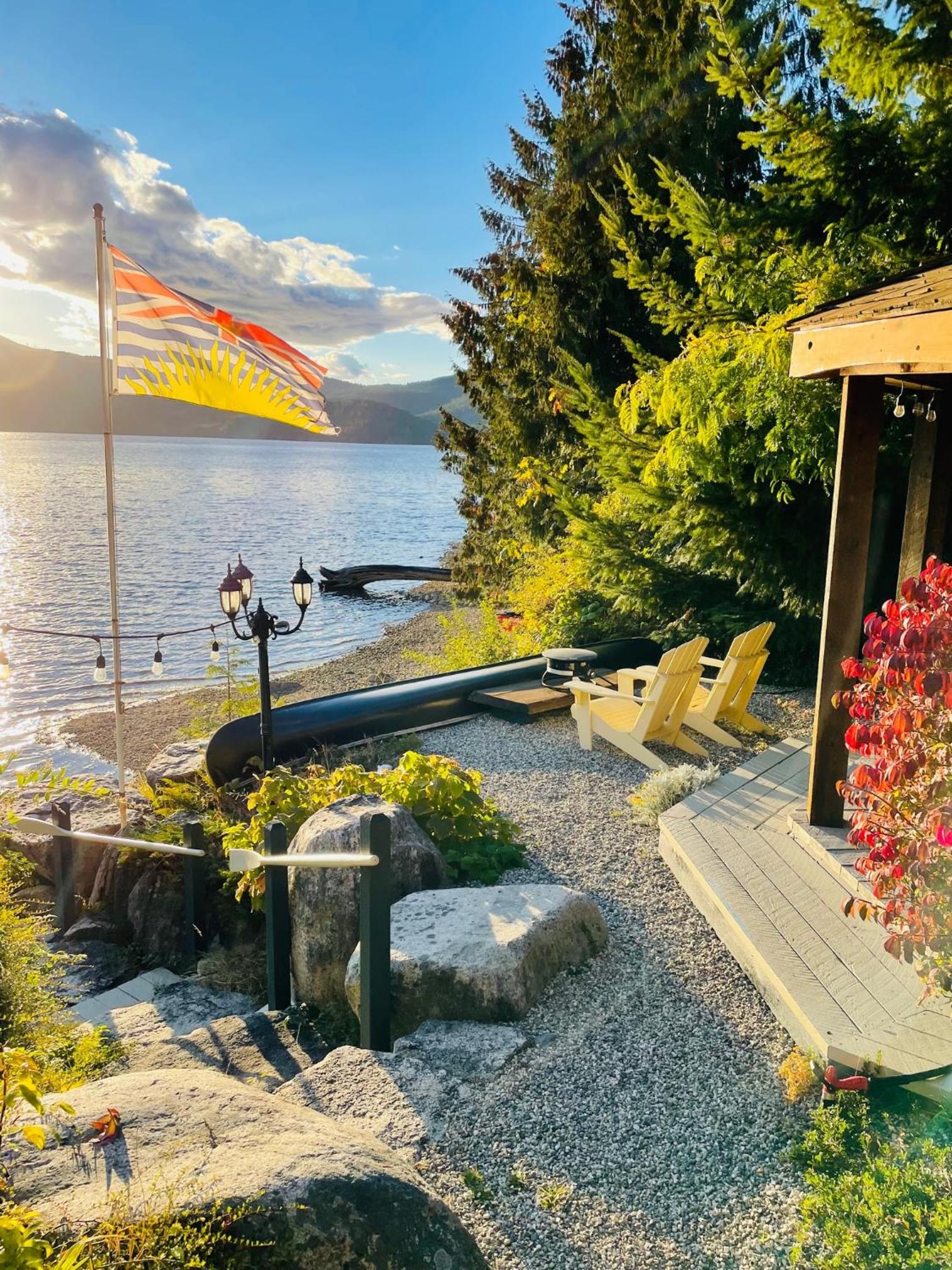 The Tuwanek Bed and Breakfast