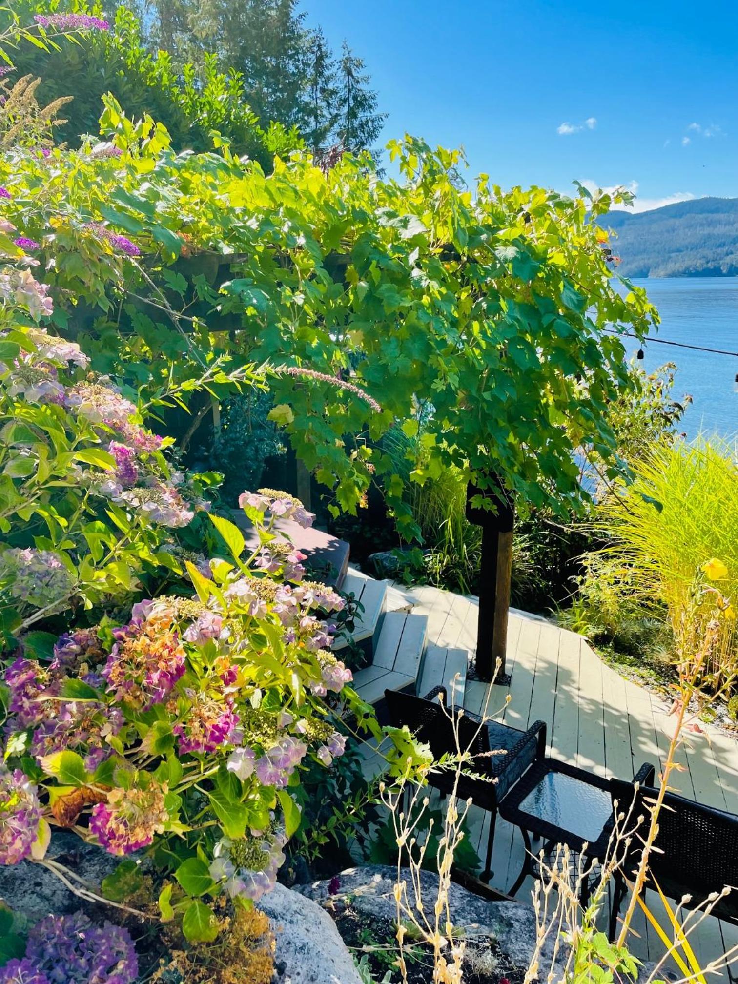 The Tuwanek Bed and Breakfast