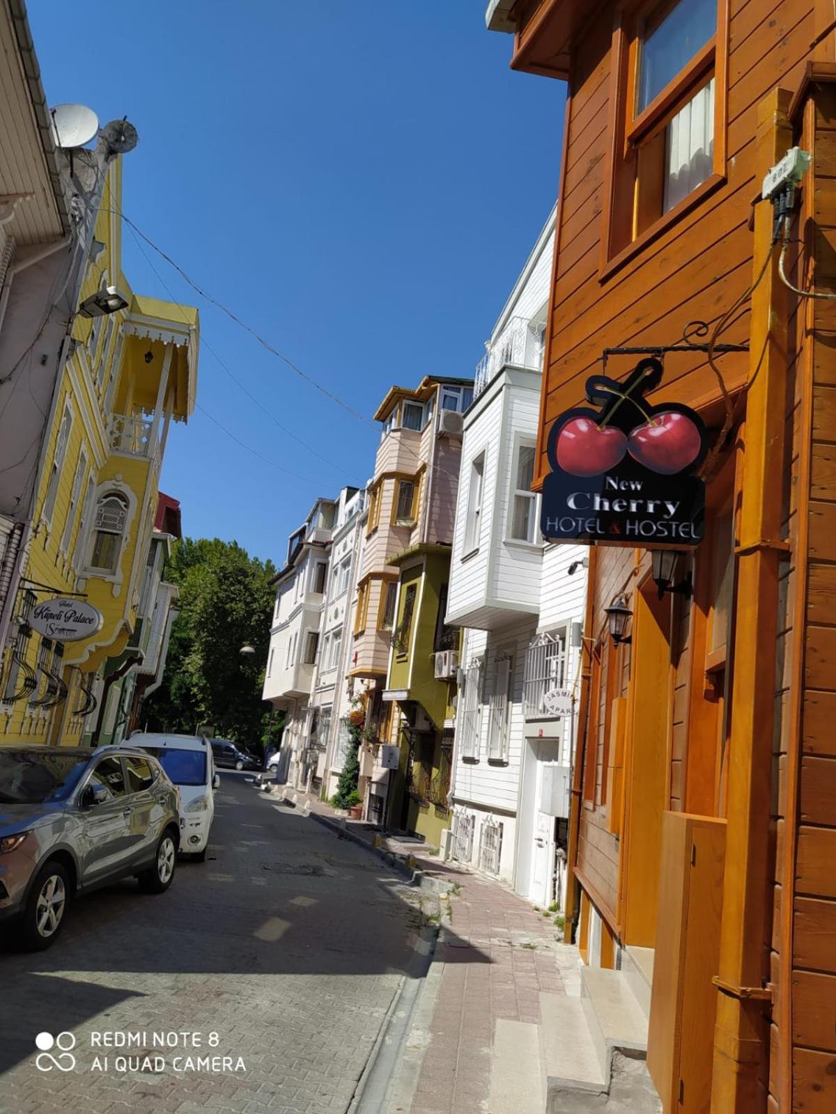 New Cherry Hotel - Image 9