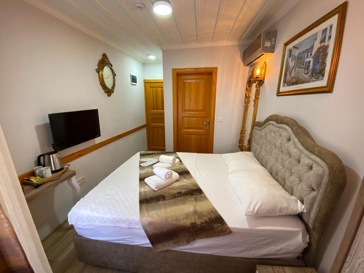 New Cherry Hotel - Image 5