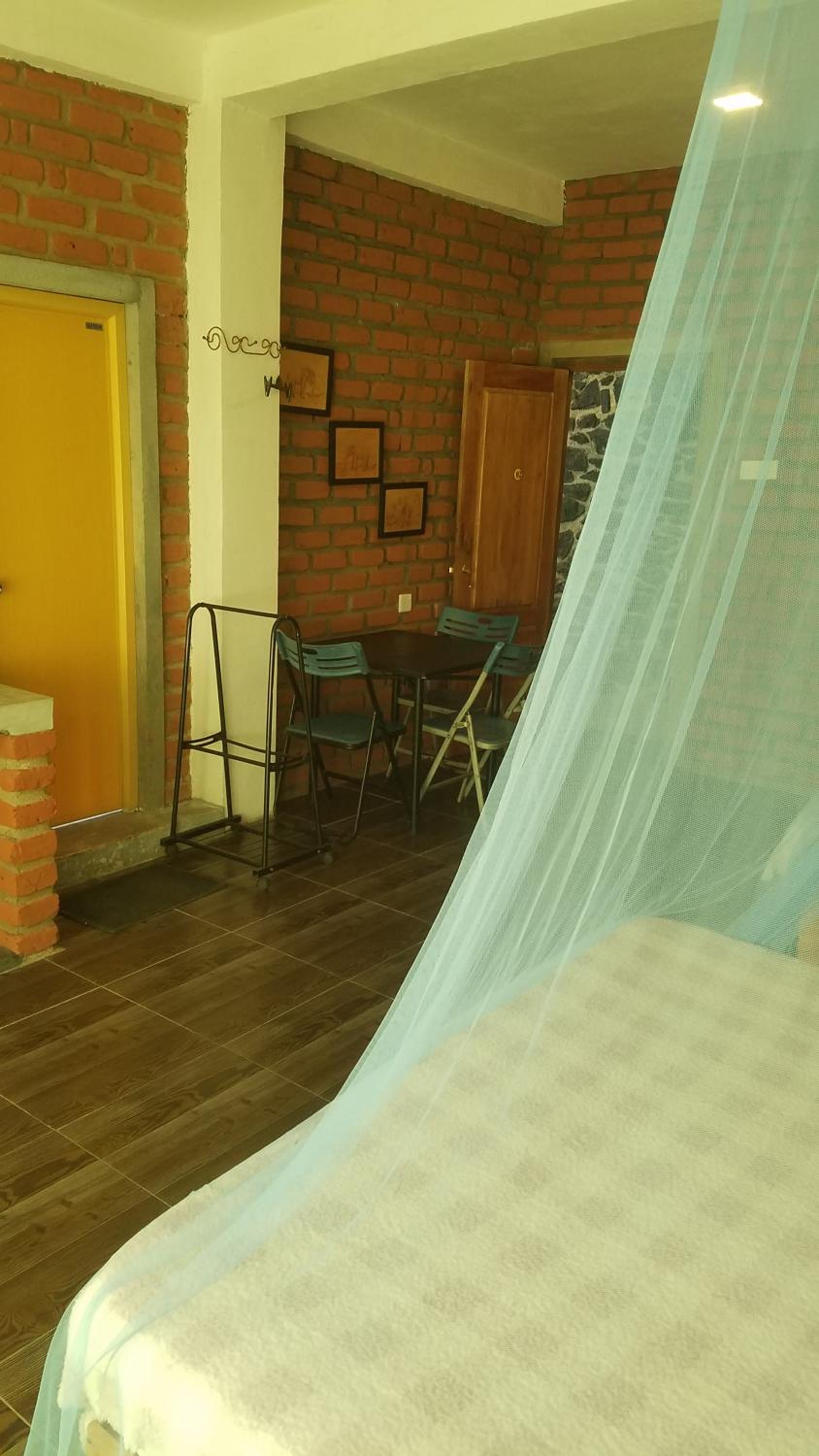 Ayubo Ella - Bed & Breakfast