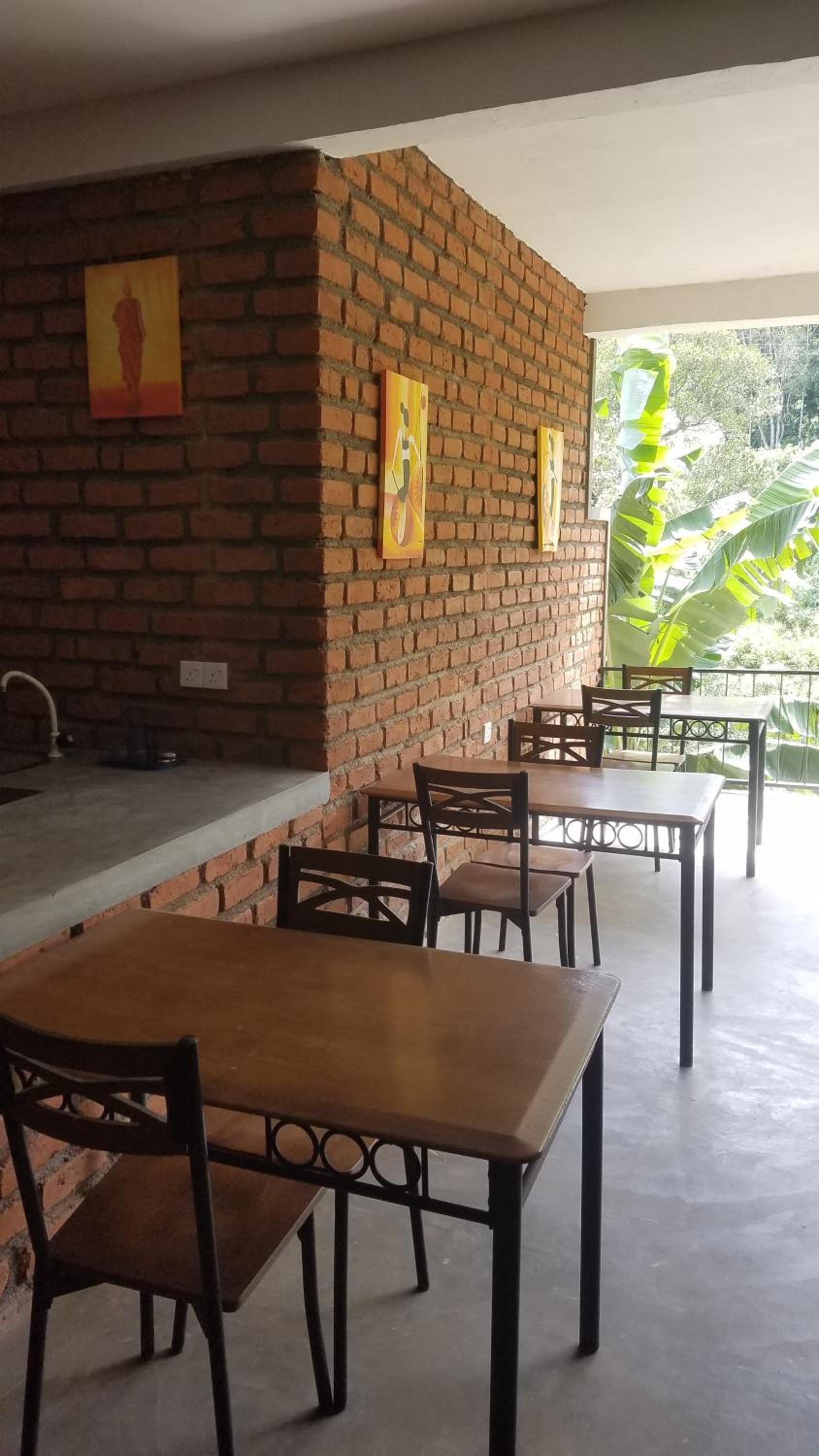 Ayubo Ella - Bed & Breakfast