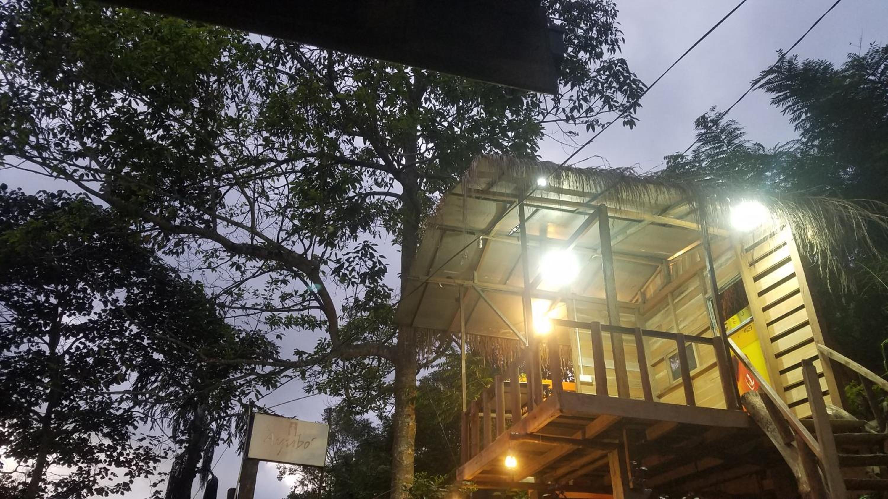 Ayubo Ella - Bed & Breakfast