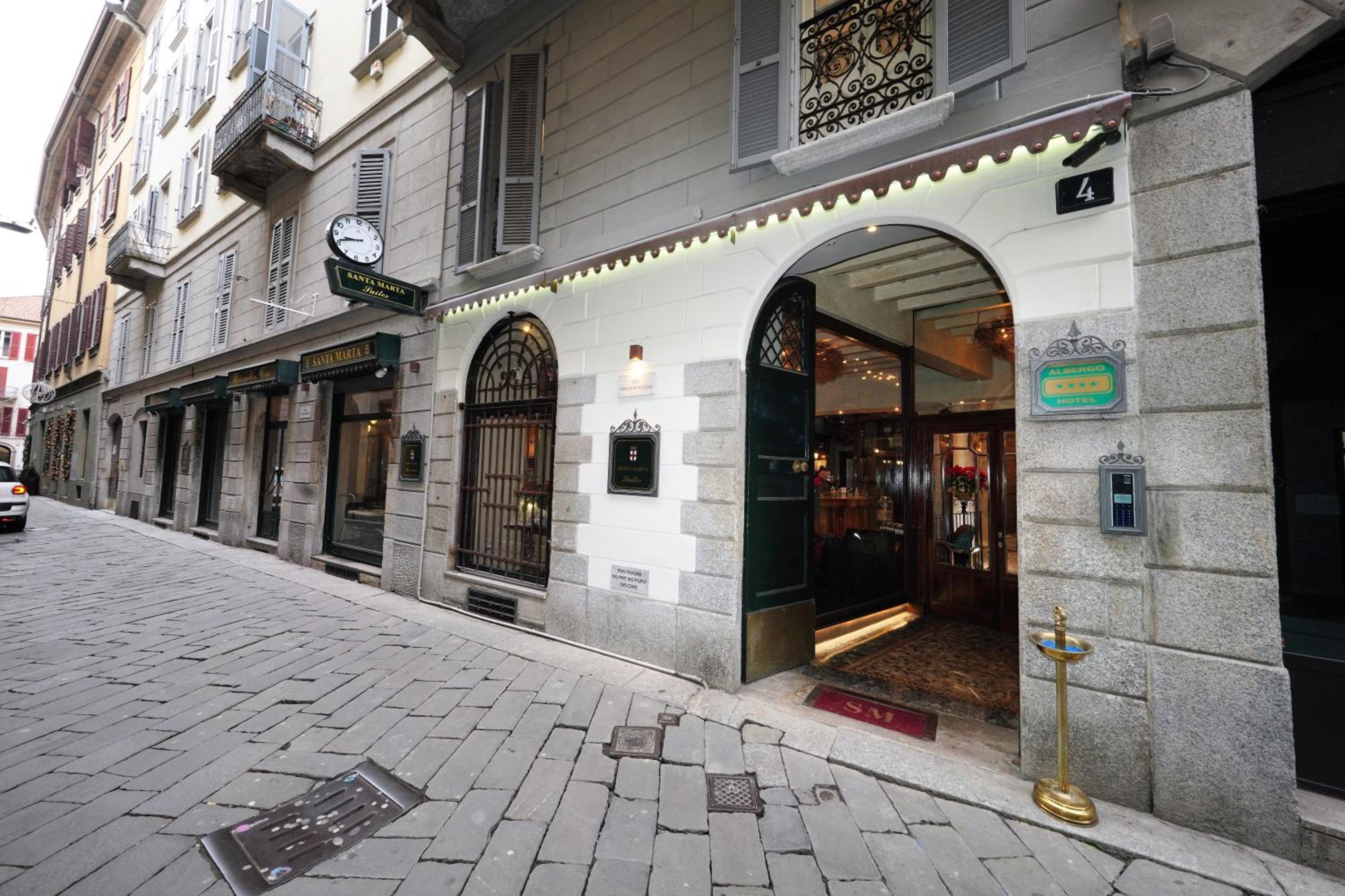 Hotel Santa Marta Suites - Image 1