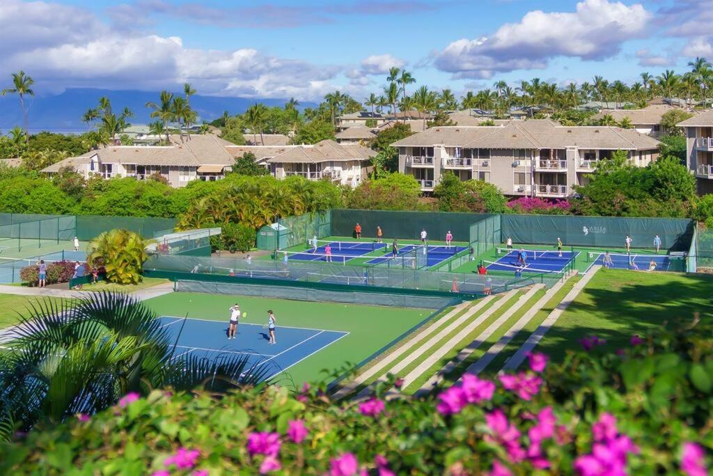 Aloha Moon - A Chic and Dreamy Modern Tropical Hideaway! view 2