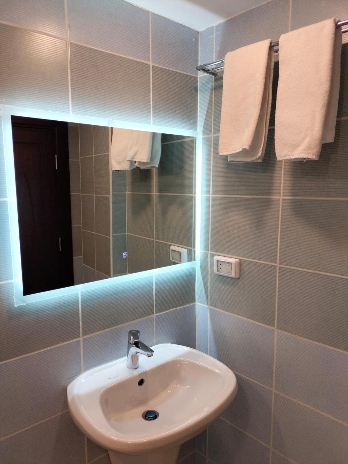 Old Street Apartment