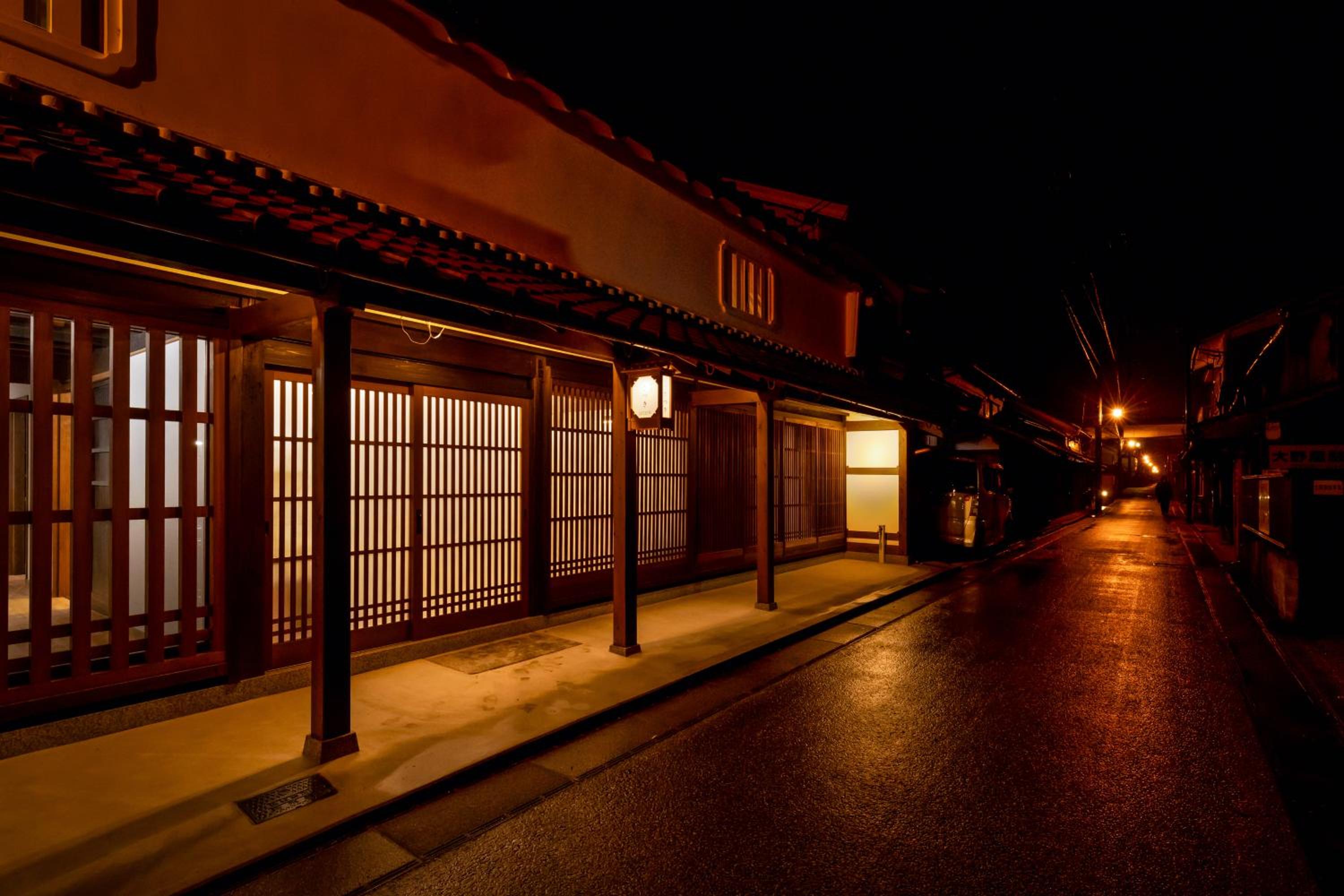 Satsuki (60min to koya, KIX)