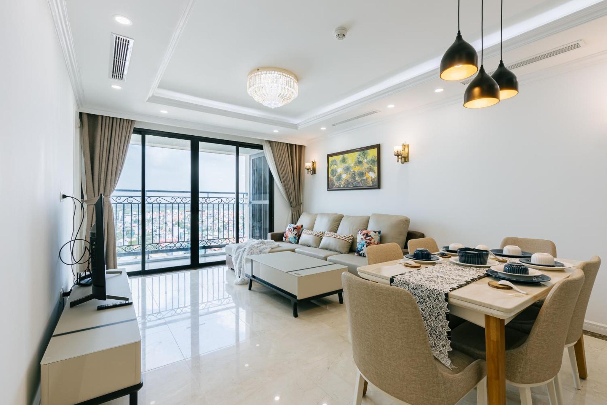 D'LEROI SOLEIL- TAY HO- NEAR WESTLAKE IN HA Noi