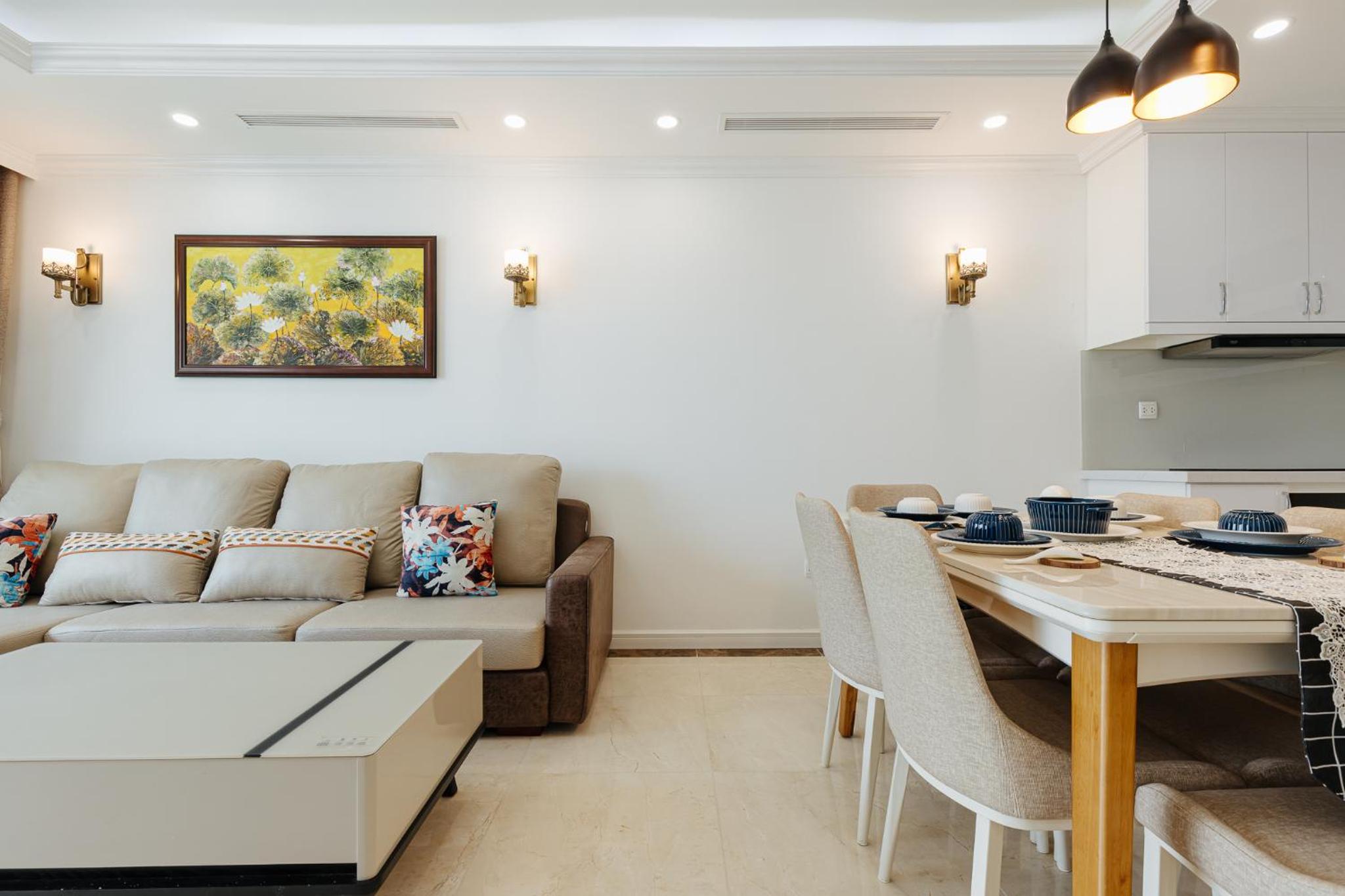 D'LEROI SOLEIL- TAY HO- NEAR WESTLAKE IN HA Noi