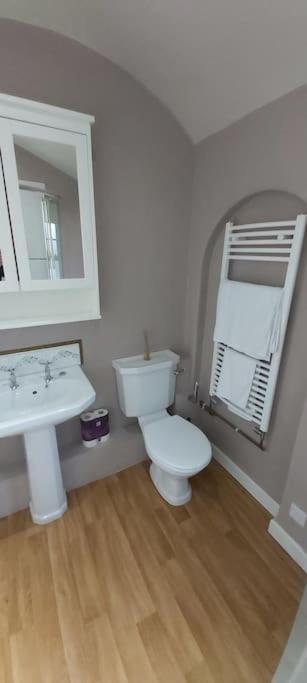 Country Mansion - Private Annexe