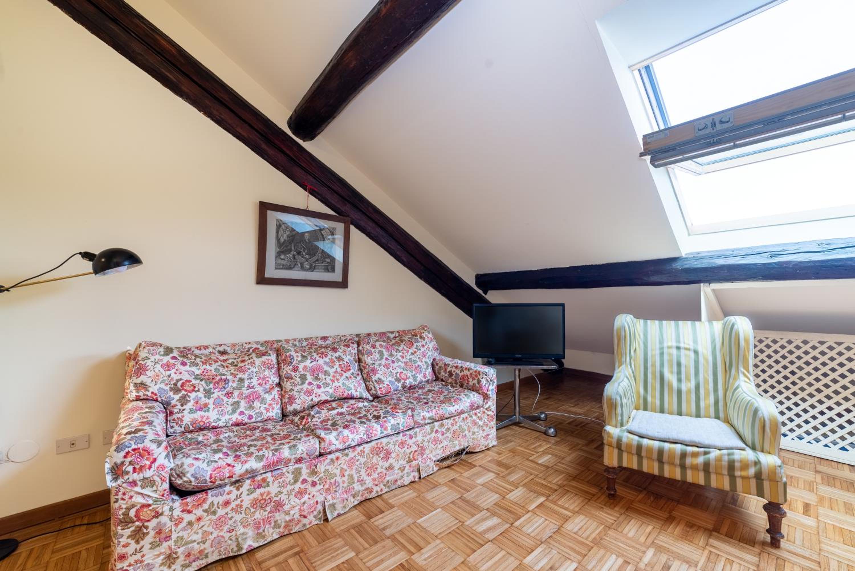 BRERA - Sella Charme Apartment Castle View