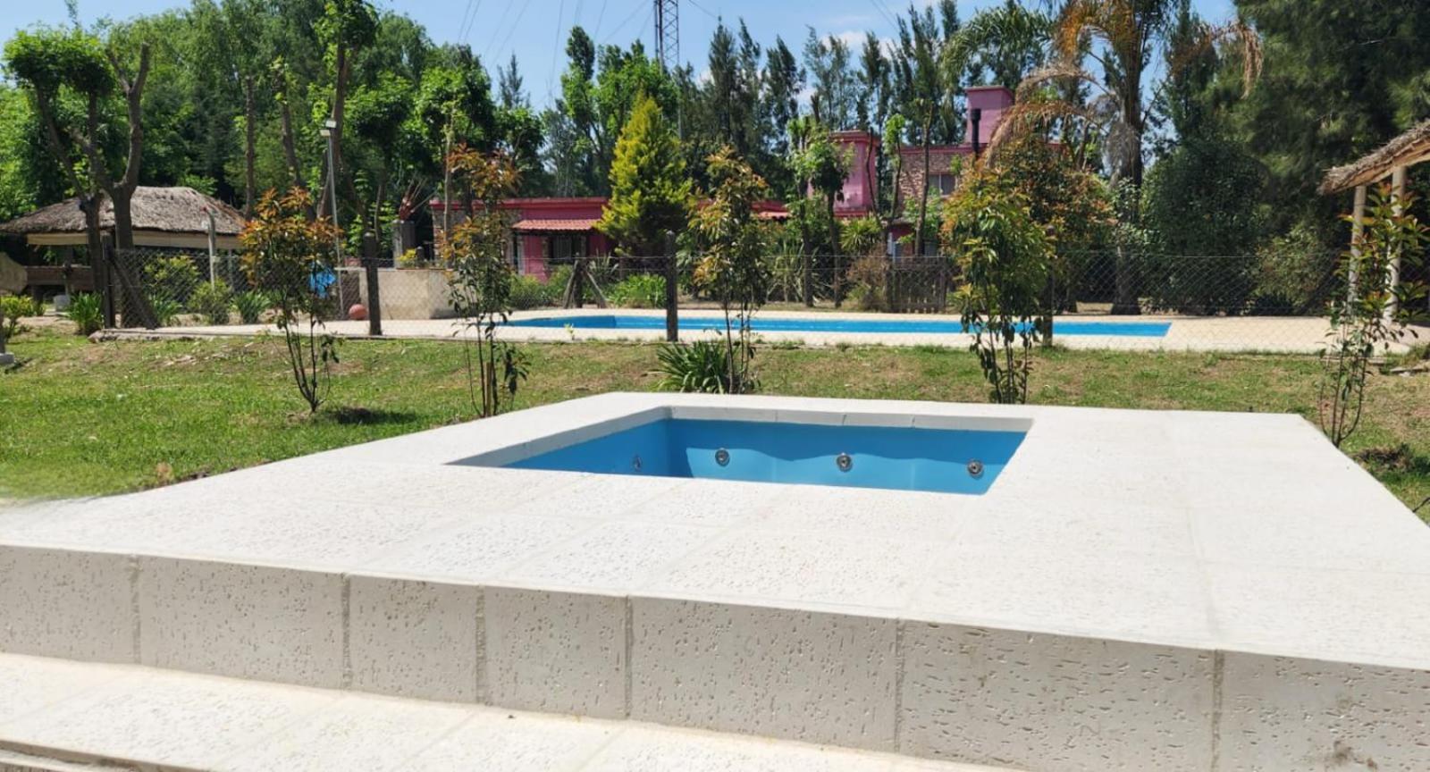 Hotel y Casa de Campo Oasis Campero - Ezeiza Aeropuerto -San Vicente