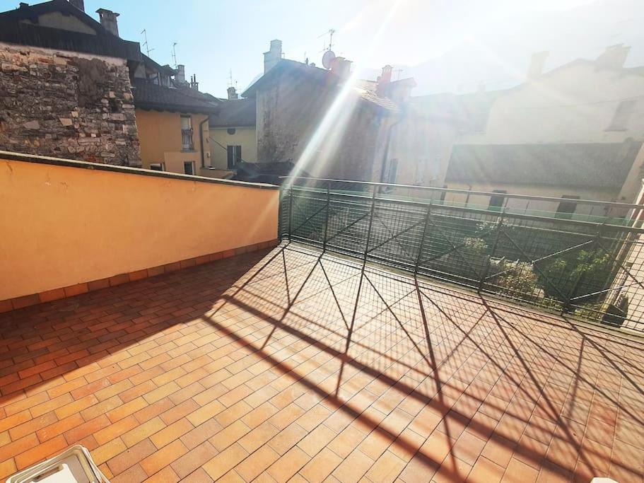 King Como Lake Center 9 posti letto- Grande Terrazza - 2 bagni privati view 2