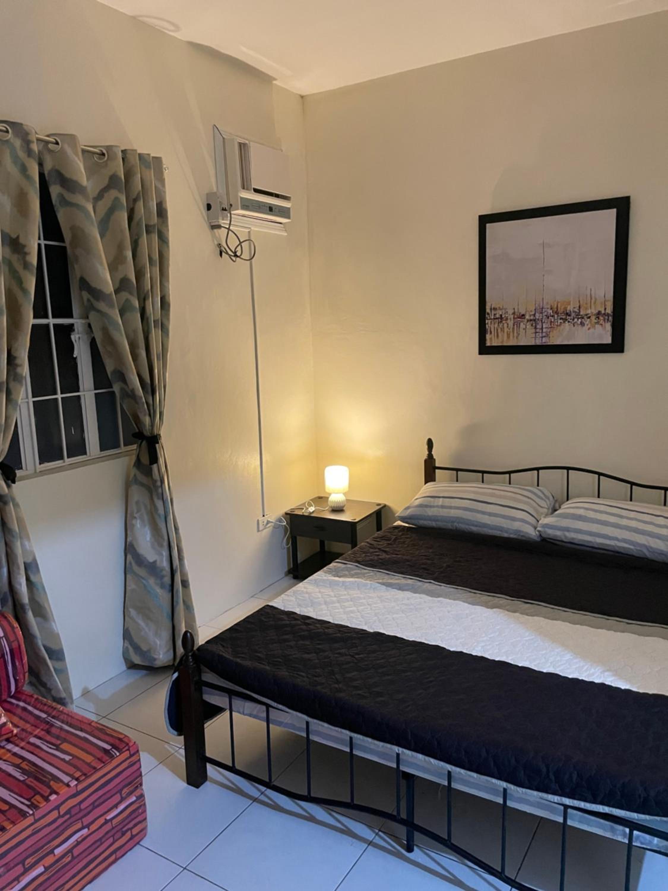 Townhouse Apartment near SM City Lucena view 4