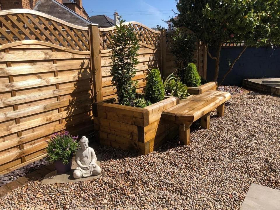 Stunning Period Townhouse with Garden, Walking Distance to Town, photo 9