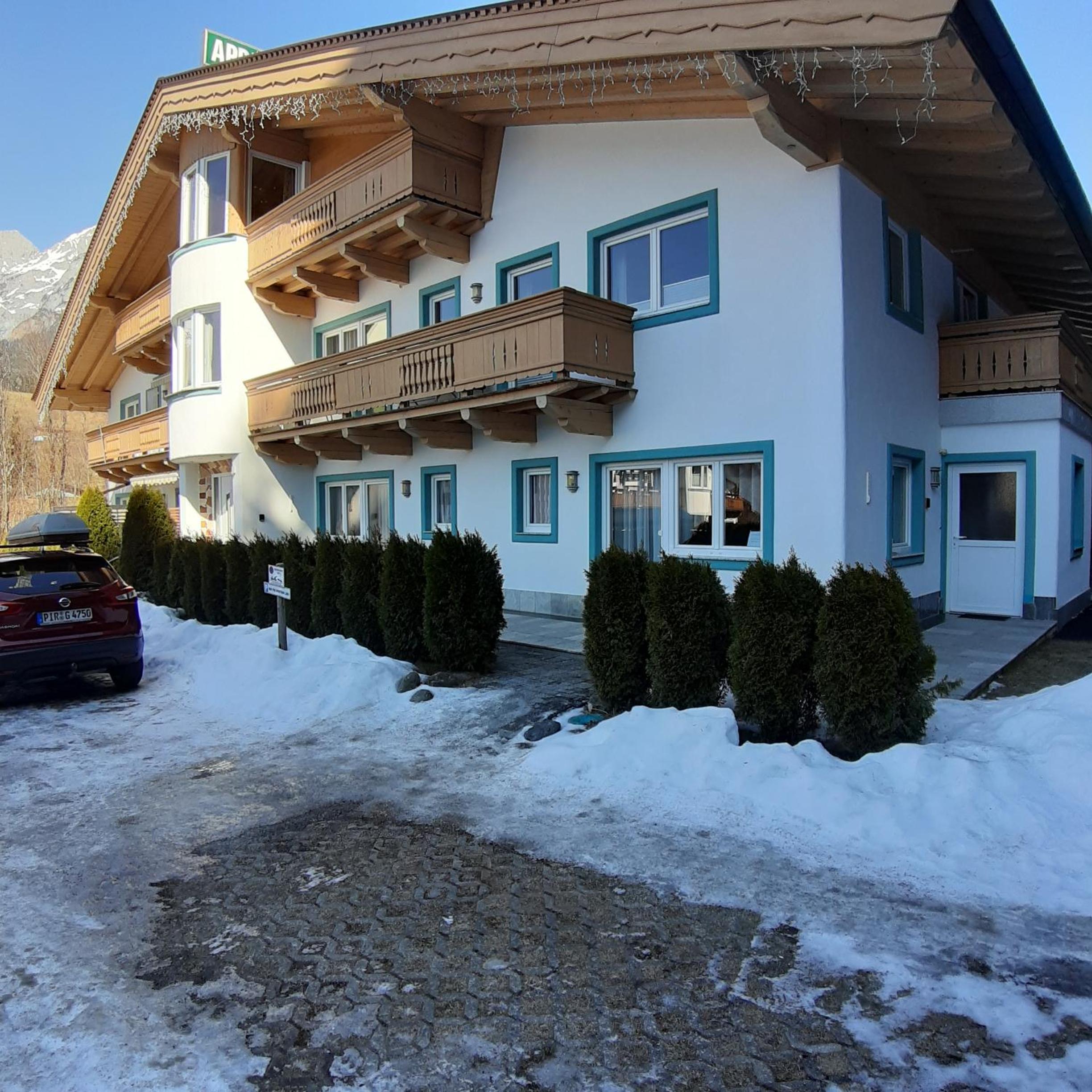 Ferienwohnung Lara