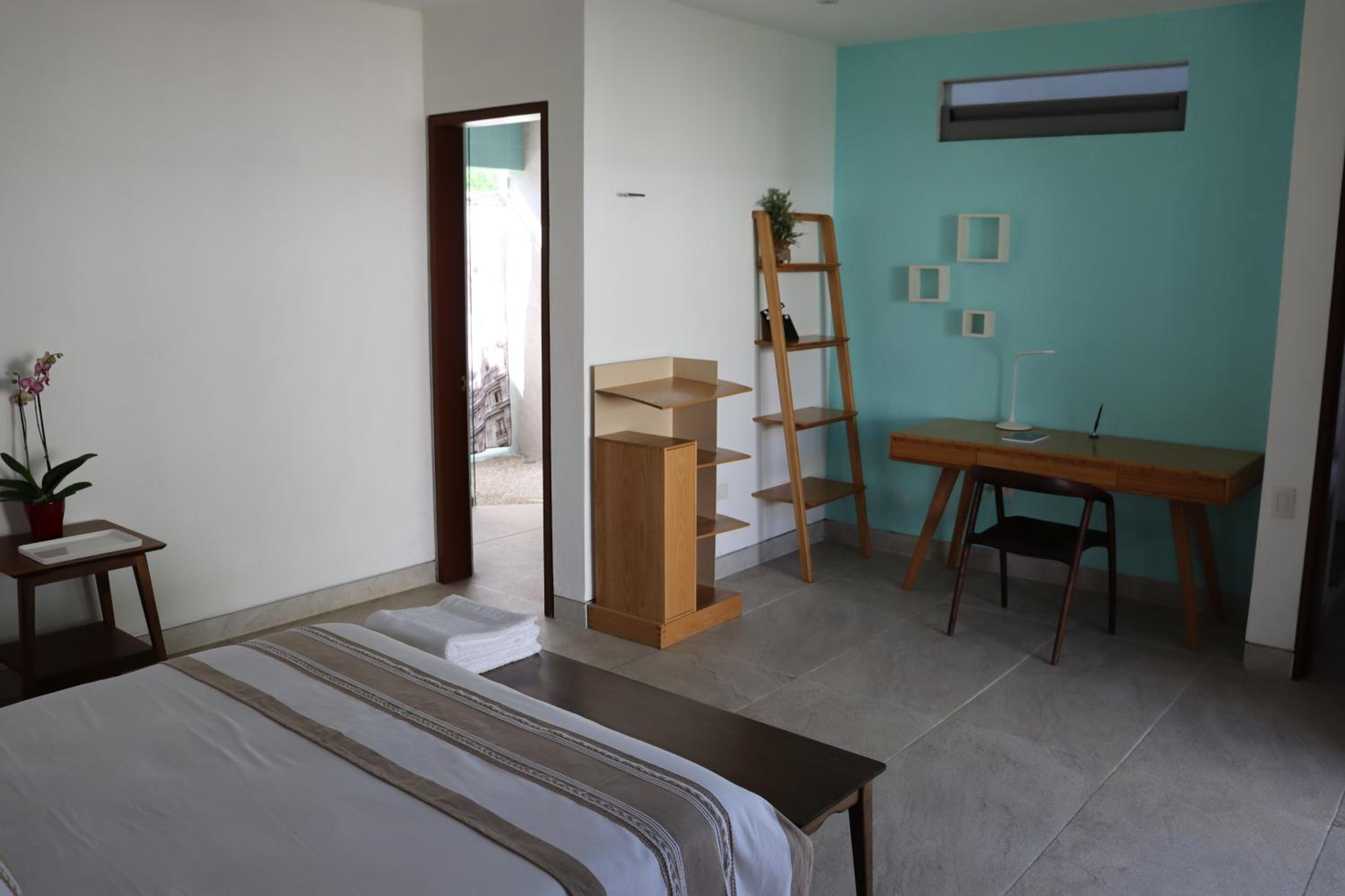 Photo 13