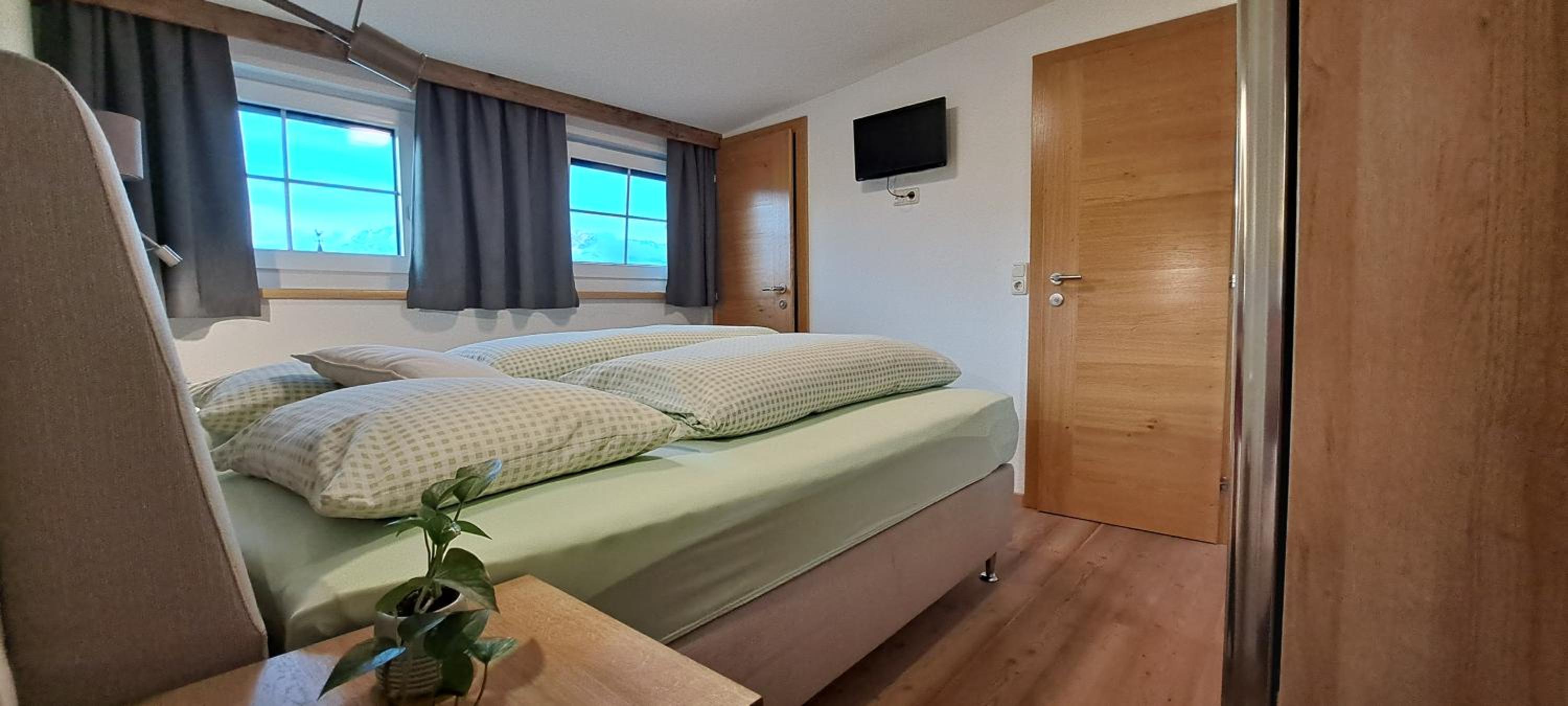 Photo 38